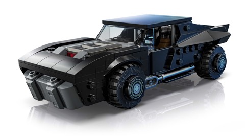 LEGO DC 76332 Batmobile di Batman, Macchina Giocattolo da Collezione con Minifigure del Supereroe e Moneta d'Oro