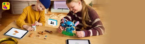 LEGO Disney | 43296 Stitch e Scrump, 2 Action Figure Giocattolo con Accessori, Decorazione Cameretta, Regalo per Bambini 9+