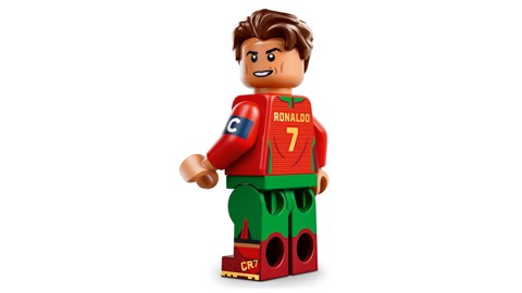 LEGO Editions 43012 Cristiano Ronaldo – Highlights Calcistici, Giocattolo 3D da Esposizione con Minifigure, Regalo 10+ Anni