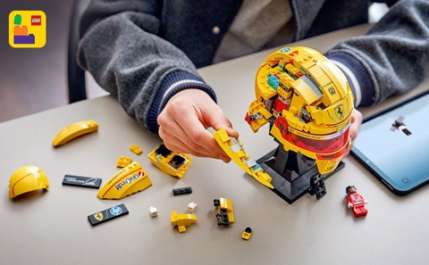 LEGO Editions 43022 Casco di Lewis Hamilton Scuderia Ferrari