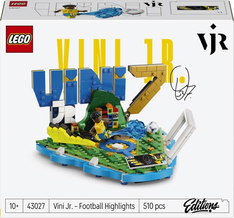 LEGO Editions 43027 Vini Jr. – Highlights Calcistici, Giocattolo 3D da Esposizione con Minifigure da Collezione, Regalo 10+