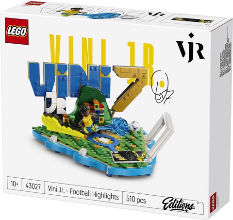 LEGO Editions 43027 Vini Jr. – Highlights Calcistici, Giocattolo 3D da Esposizione con Minifigure da Collezione, Regalo 10+