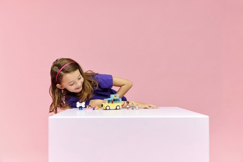 LEGO Friends 42678 Furgone di Accessori per Animali Giocattolo