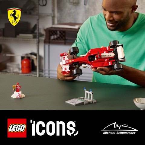 LEGO ICONS 11375 Ferrari F2004 e Michael Schumacher, Modello di Auto F1 per Adulti, Regalo per i Fan degli Sport Motoristici