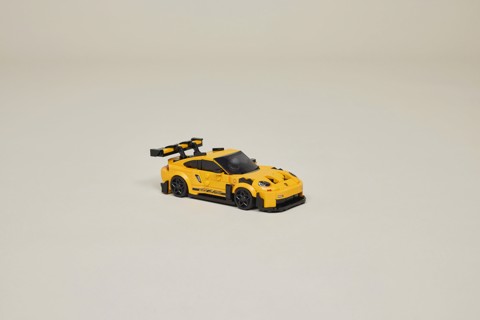 LEGO Speed Champions 77239 Super Car Porsche 911 GT3 RS, Modellino di Auto con Minifigure, Macchina Giocattolo, Idea Regalo9+