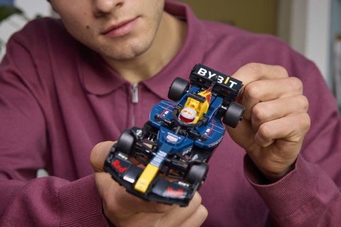 LEGO Speed Champions 77243 Auto da Corsa F1 Oracle Red Bull Racing RB20