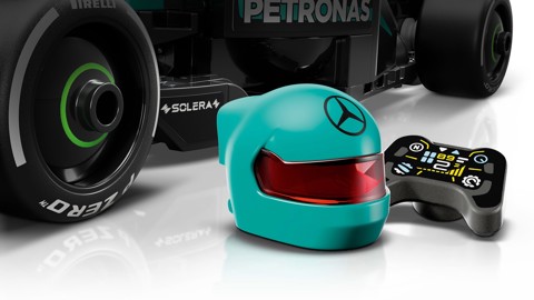 LEGO Speed Champions 77244 Auto da Corsa Mercedes-AMG PETRONAS F1 W 15