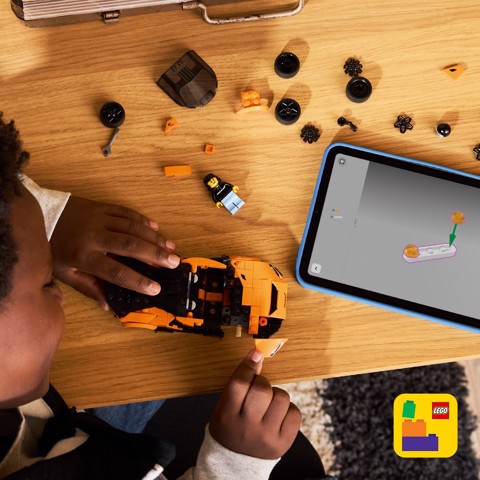 LEGO Speed Champions 77257 McLaren W1 Macchina Giocattolo con Minifigure da Collezione, Regalo di Compleanno Bambini da 9+