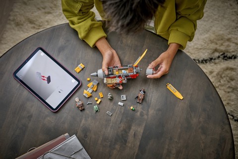 LEGO Star Wars 75437 Speeder di Cobb Vanth, Giocattolo con Minifigure di Cobb Vanth e Cad Bane, con Blaster e Jetpack, da 7+