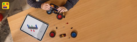 LEGO Technic 42219 Monster Jam Grave Digger Fuoco e Ghiaccio