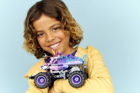 LEGO Technic 42220 Monster Jam Sparkle Smash a Retrocarica