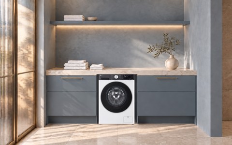 LG F4NX5009TKC Lavatrice smart 9kg | Serie X5 Classe A-40% | 1400 giri, Wi-Fi, 6 Motion Direct Drive, Allergy Care, Direct Drive | Bianco