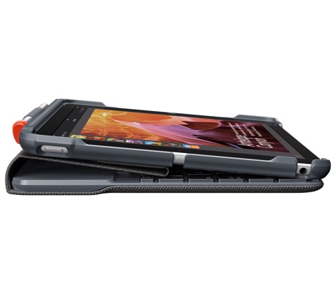 Logitech 920-009021 tastiera per dispositivo mobile QWERTY Italiano Bluetooth Nero