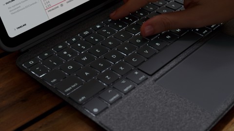 Logitech Combo Touch per iPad (10ª generazione e A16)