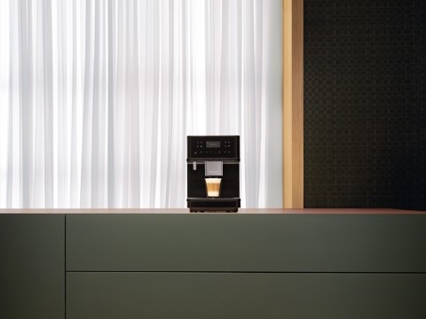 Miele CM 6160 MilkPerfection Macchina da caffè con filtro 1,8 L