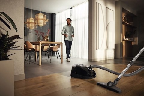 Miele Compact C2 3,5 L A cilindro Secco 890 W Senza sacchetto