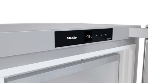 Miele FNS 4382 D Congelatore verticale Libera installazione 278 L Argento