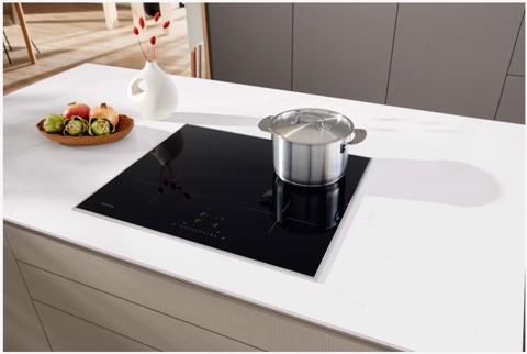 Miele KM 7221 FR piano cottura Nero Da incasso 62.6 cm Piano cottura a induzione 4 Fornello(i)