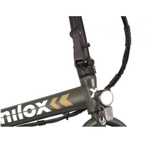 Nilox X8 Plus Acciaio 50,8 cm (20") 23 kg Litio, Verde