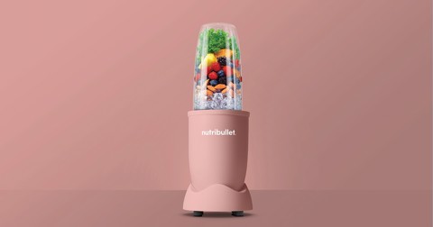 NutriBullet Pro – Frullatore Compatto e Potente, Estrattore di Nutrienti, Smoothie Maker, 900W, Rosa Opaco (NB907MACL)