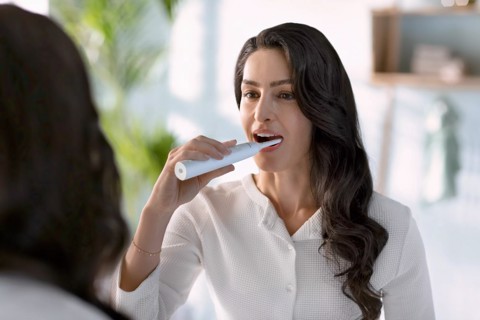 Philips Sonicare serie 4100 Sonicare Spazzolino elettrico sonico bianco HX3681/33