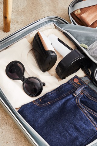 Rowenta Access Steam Pocket, Stiratore Verticale Portatile, Pieghevole, Black & White