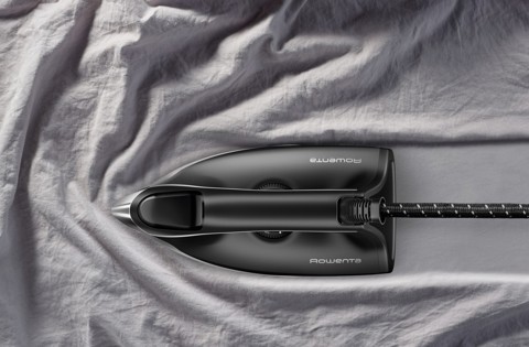 Rowenta Ferro da stiro a vapore VR8320 Turbosteam