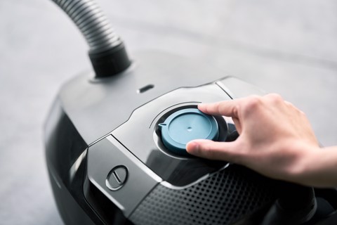 Rowenta Green Force Max G-Force Classic potenza massima 900 W, filtro HEPA, raggio d'azione di 12 m, sacchetto igienico da 4,5 L con sistema di sostituzione rapida, RO4931