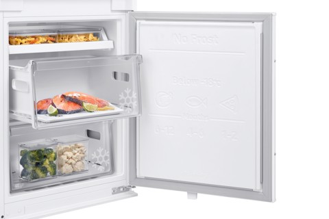 Samsung Frigorifero Combinato da Incasso F1rst 60 AI Plus 1.94m 298L Total No Frost