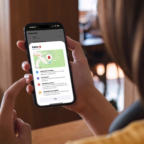 SBS TEFINDBT localizzatore e cercatore GPS Universale Nero