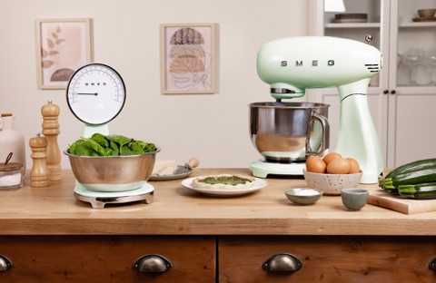 Smeg Bilancia da cucina 50's Style – Verde Pastello LUCIDO - KSF01PGWW