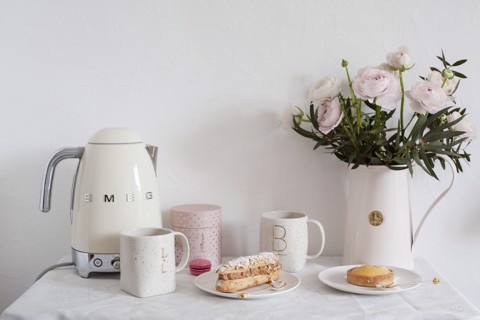 Smeg Bollitore A Temperatura Variabile 50's Style – Panna LUCIDO – KLF04CREU