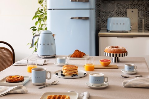 Smeg Bollitore Standard 50's Style – Azzurro LUCIDO – KLF03PBEU