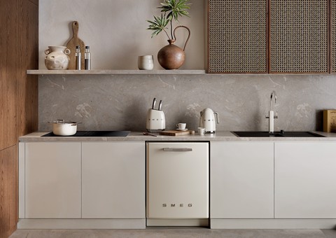 Smeg Bollitore Standard 50's Style – Panna LUCIDO – KLF03CREU