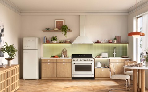 Smeg Bollitore Standard 50's Style – Panna LUCIDO – KLF03CREU
