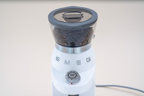 Smeg CGF03WHEU macina caffé 150 W Bianco