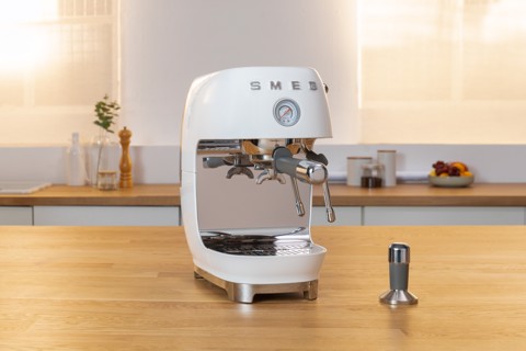 Smeg ECF03WHEU macchina per caffè Automatica/Manuale Macchina per espresso 1,4 L