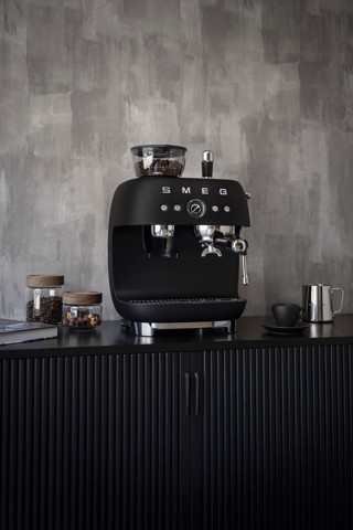 Smeg EGF03BLMEU macchina per caffè Manuale Macchina per espresso 2,4 L