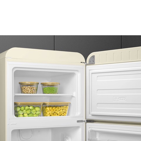 Smeg FAB30RCR6 frigorifero colore Crema con congelatore Libera installazione 294L C