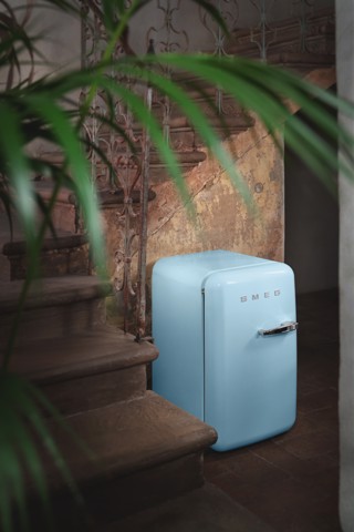 Smeg FAB5LPB6 frigorifero Libera installazione 34 L Blu Made in Italy