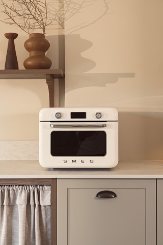 Smeg Forno combinato a vapore da appoggio 50's Style - Panna - COF01CREU