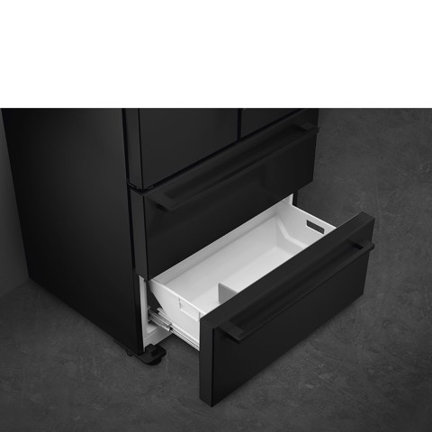 Smeg FQ55FNDF frigorifero side-by-side Libera installazione 539 L F Nero