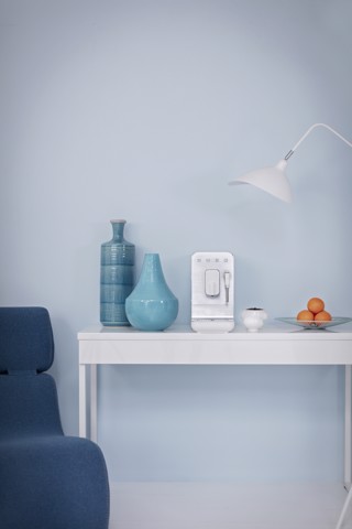 Smeg Macchina da Caffè Automatica lancia vapore Collezione Aesthetic – Bianco – BCC12WHMEU