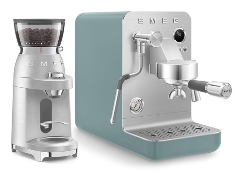 Smeg Macchina da caffè espresso Minipro Linea Collezione - Verde Smeraldo Opaco - EMC02EGMEU