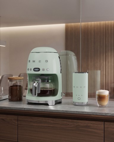 Smeg Macchina da Caffè Filtro 50's Style – Verde Pastello LUCIDO – DCF02PGEU