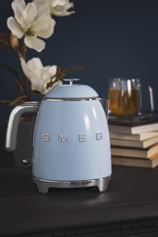 Smeg Mini Bollitore 50's Style – Azzurro LUCIDO – KLF05PBEU