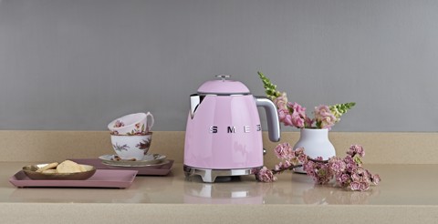 Smeg Mini Bollitore 50's Style – Rosa LUCIDO – KLF05PKEU