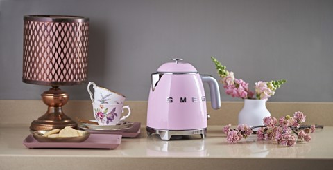 Smeg Mini Bollitore 50's Style – Rosa LUCIDO – KLF05PKEU