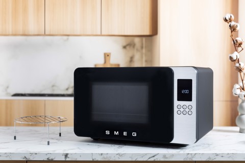 Smeg MOC01BLMEU forno a microonde Nero Microonde con grill Superficie piana 29 L 1450 W