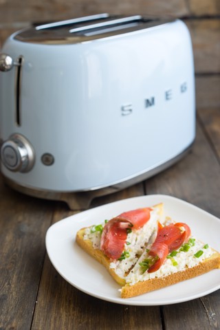 Smeg Tostapane 50's Style – Azzurro LUCIDO 2x2 – TSF01PBEU